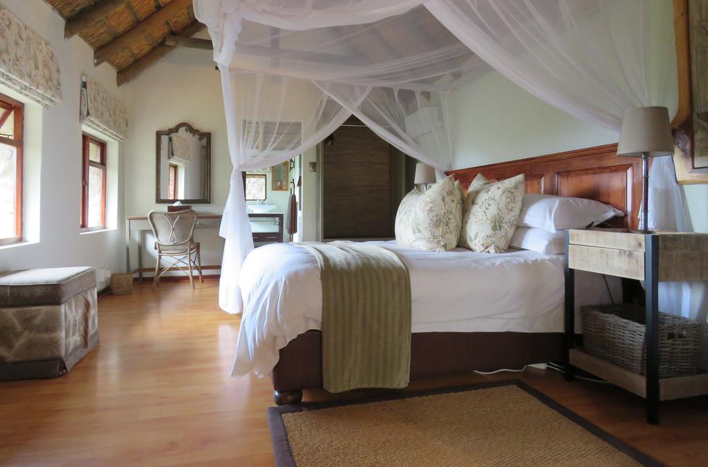 Woodbury Lodge - Amakhala Game Reserve Exterior photo