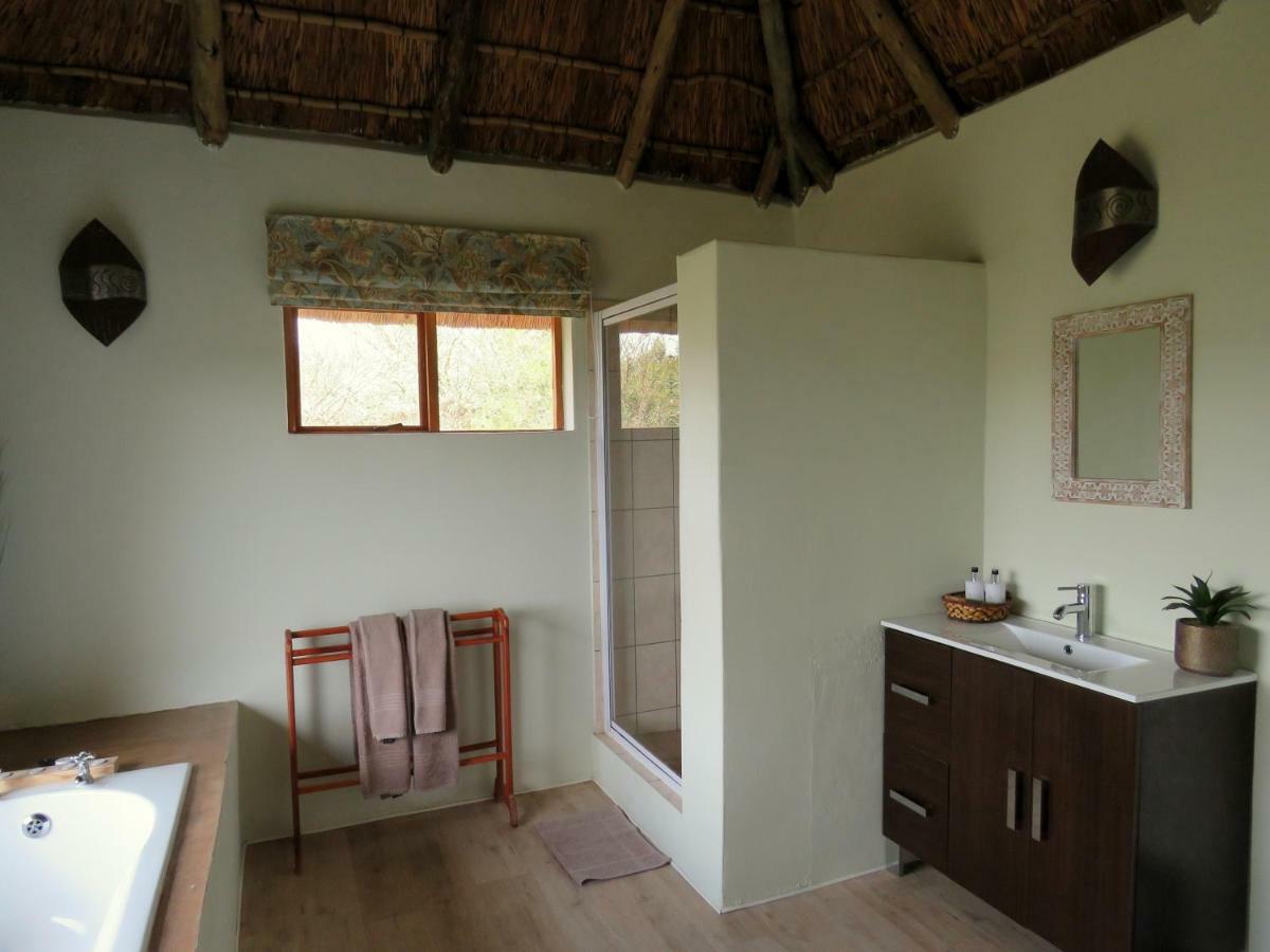 Woodbury Lodge - Amakhala Game Reserve Exterior photo