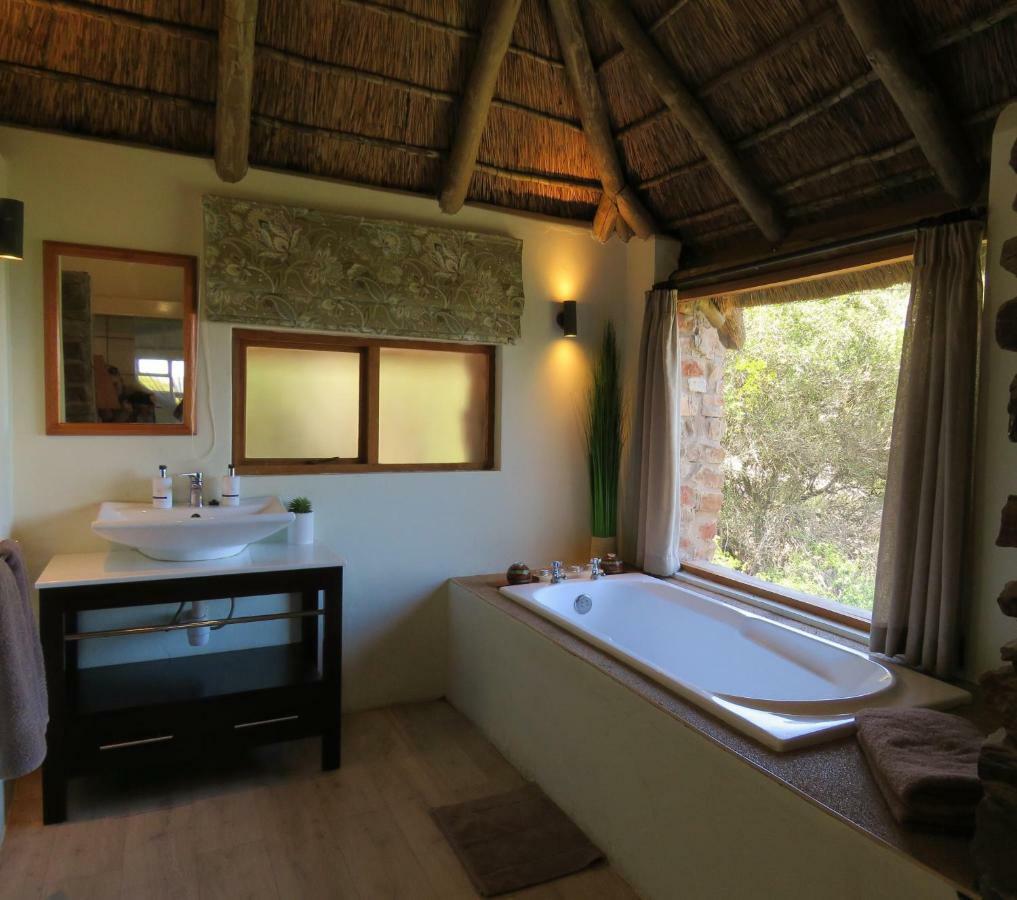 Woodbury Lodge - Amakhala Game Reserve Exterior photo